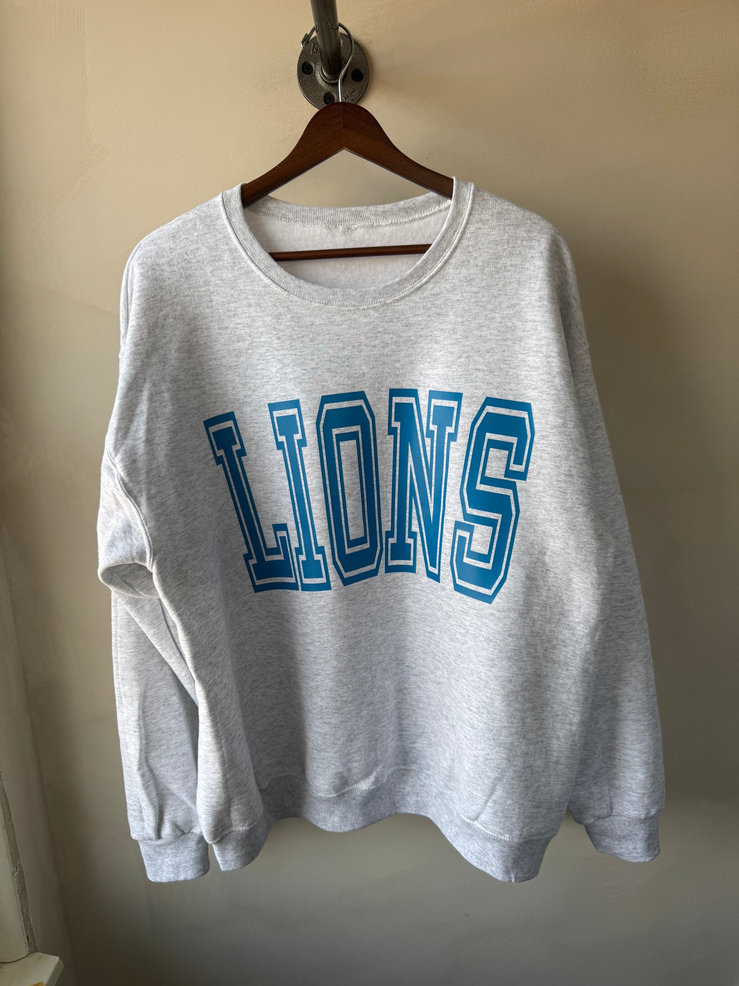 Lions Crew